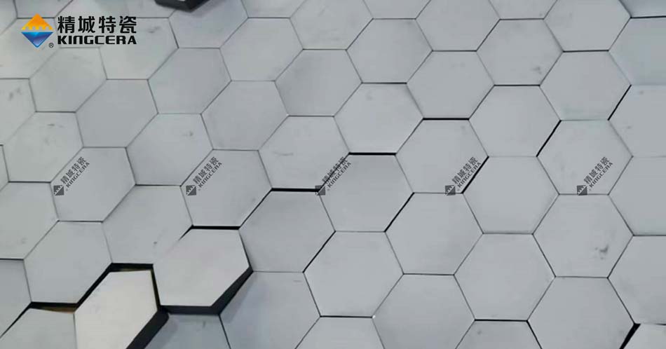Pressure-less sintered silicon carbide bulletproof tiles