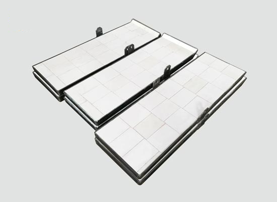 The wear resistant ceramic bonding steel plates