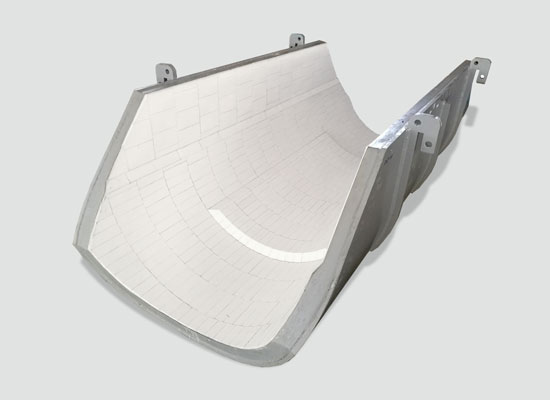 Ceramic lined swing feeding chute in steel making plant